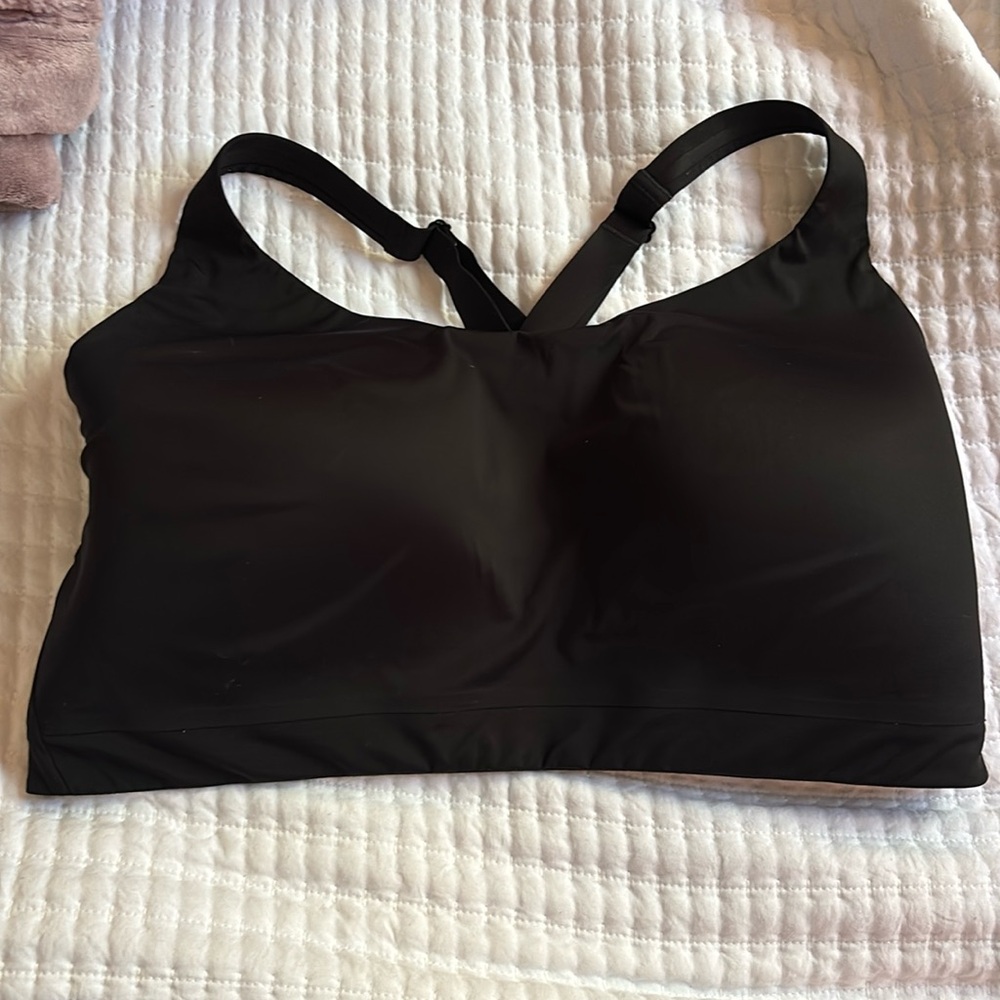 Athleta 42F Sports Bra